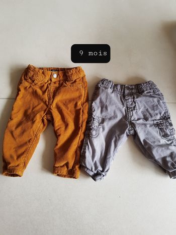 Lot 2 pantalons 9 mois