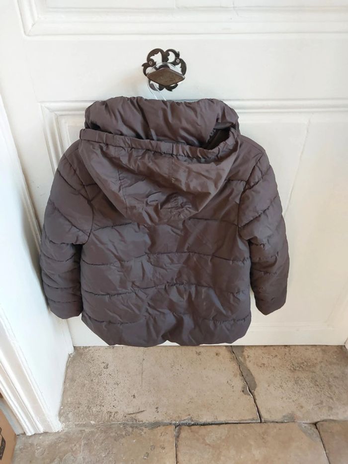 Parka fille DPAM 10 ans en  très bon état . - photo numéro 3