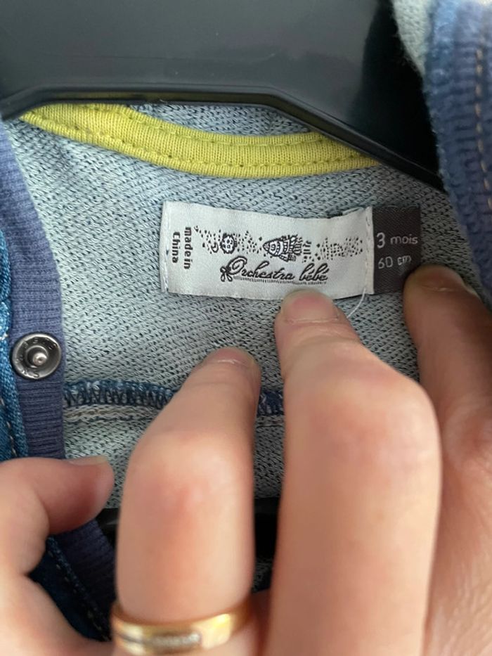 Combinaison courte orchestra taille 3 mois - photo numéro 3