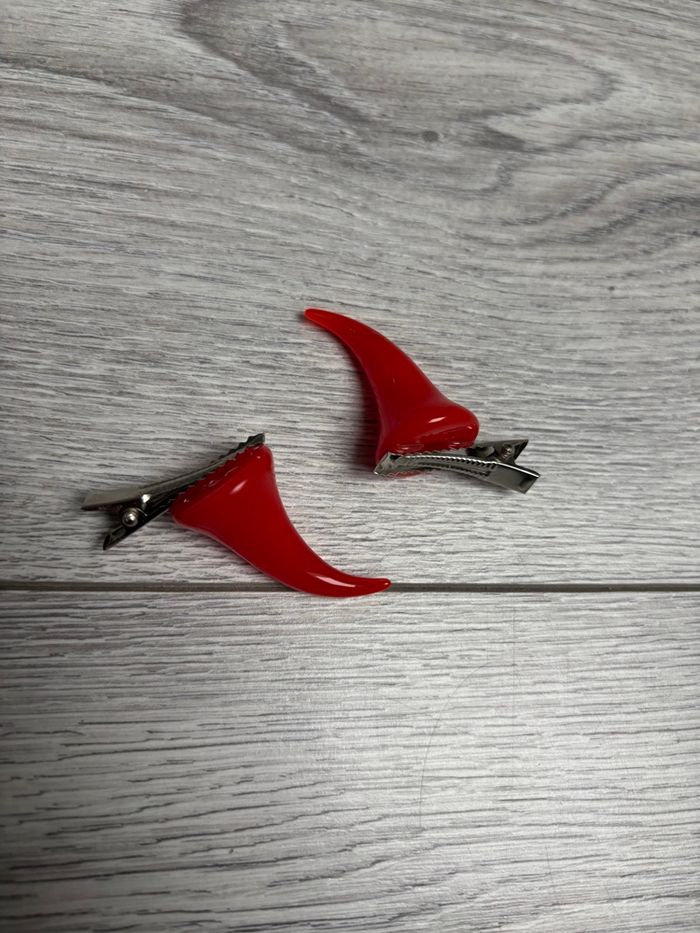 Pinces à cheveux cornes - photo numéro 2