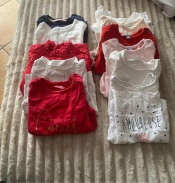 Lot de 11 T-shirts bébé taille 3 mois