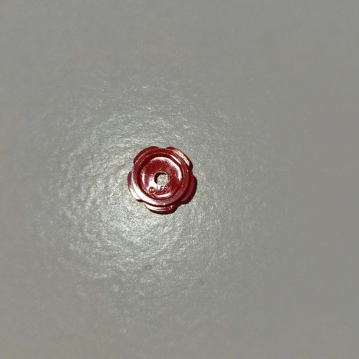 100 fleurs rouges LEGO🌹 - Excellent état🌟 - Envoi rapide🚚💨 - photo numéro 3