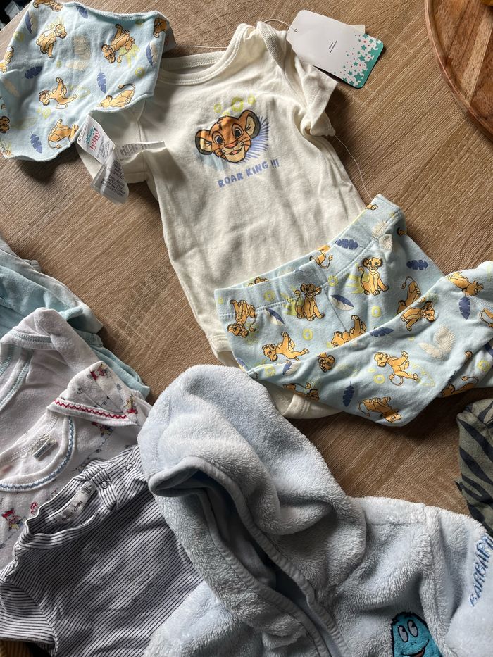 Lot 6 mois - photo numéro 3