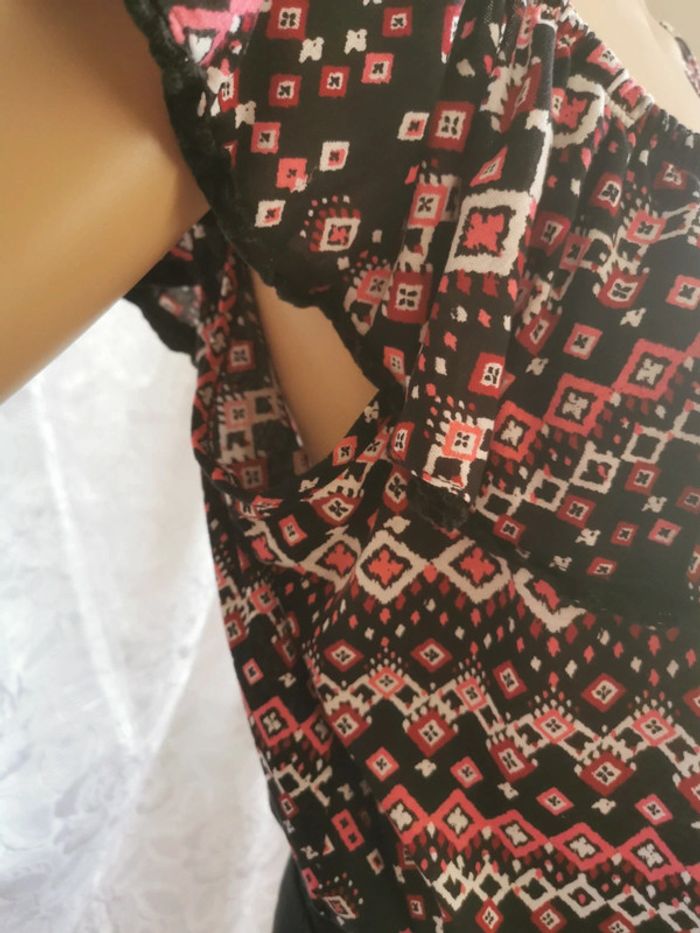 Top. Noir-Rose-Blanc. Taille 40. Gemo - photo numéro 4