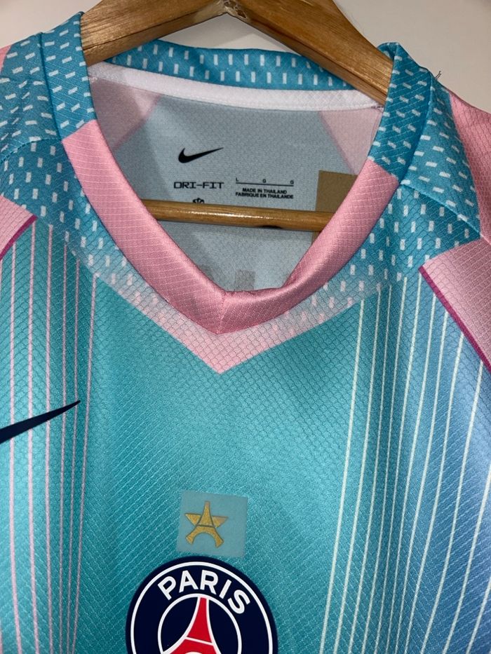 Maillot psg concept - photo numéro 5