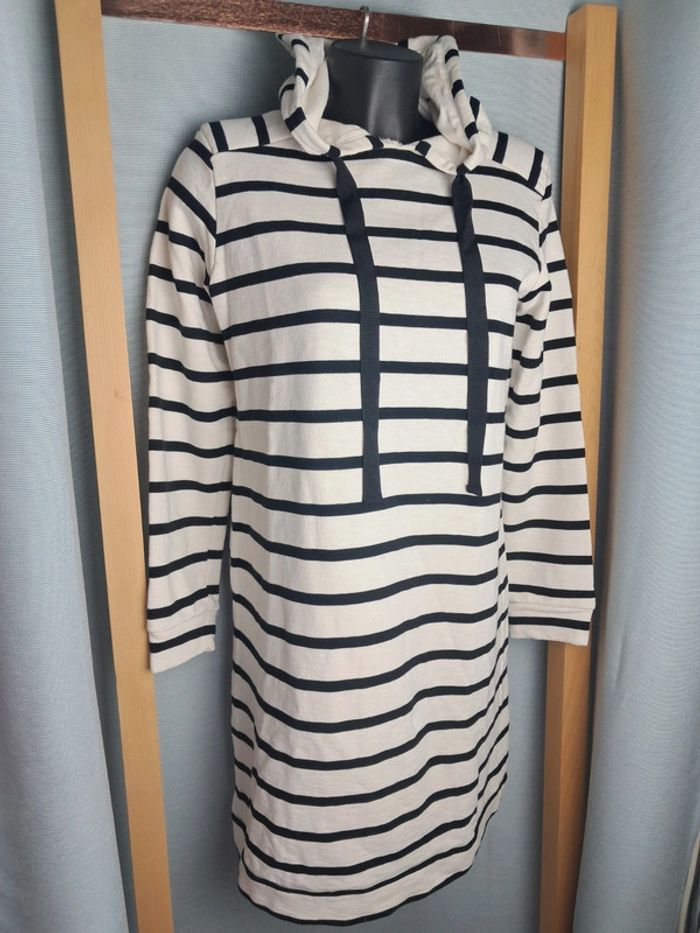 Promod robe pull hiver avec capuche T.38 en tbe - photo numéro 2