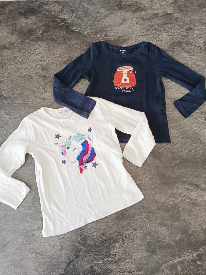 Lot 2 t-shirt manches longues 4ans
