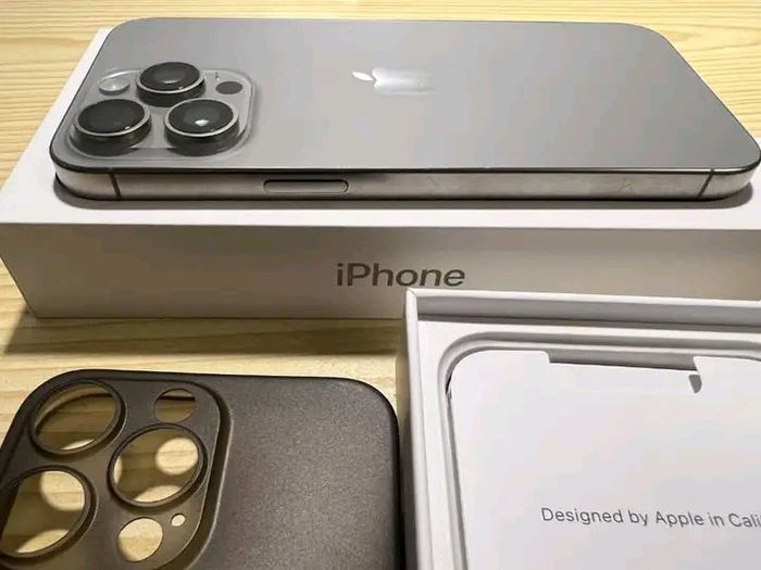 iPhone_ 15 _pro _Max - photo numéro 5