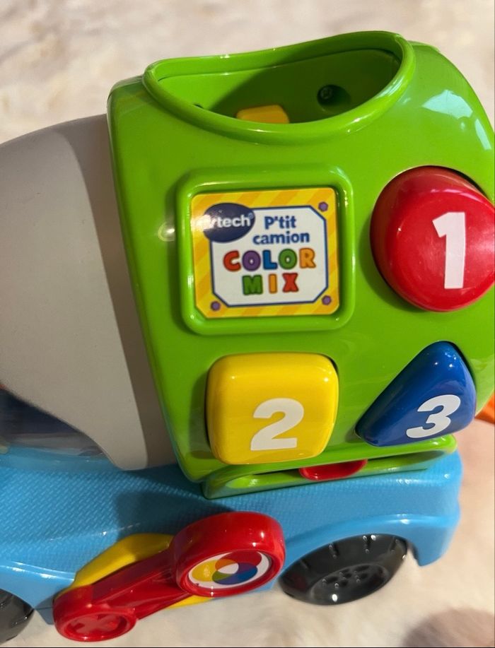 P’tit camion lumineux, Vtech baby - photo numéro 3
