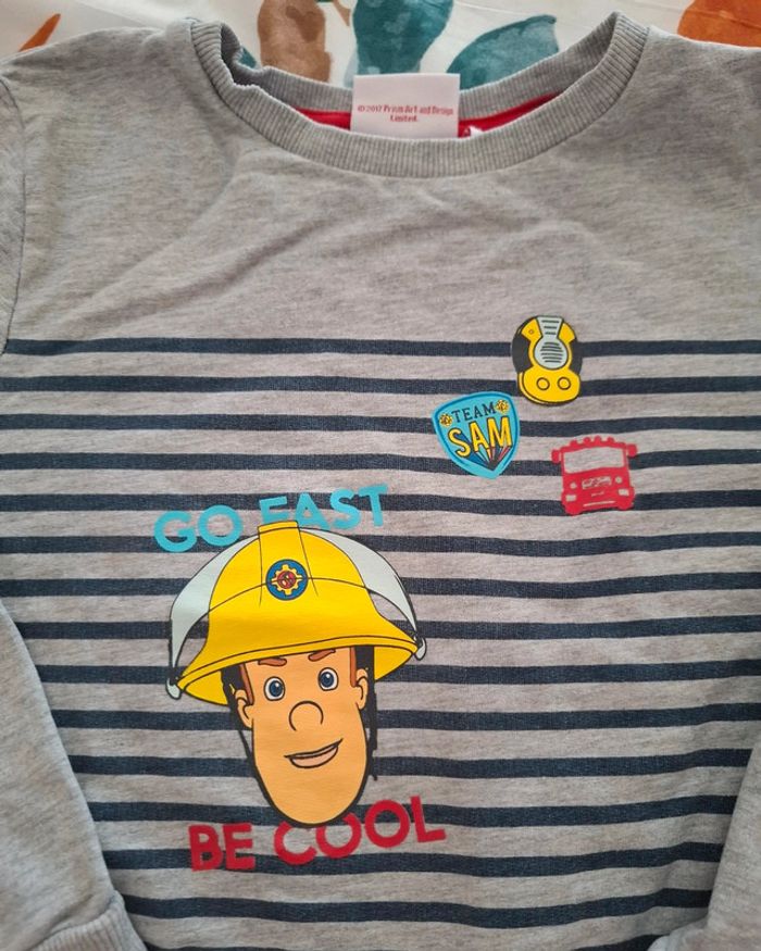 Pull gris Sam le pompier 🥨 - photo numéro 2