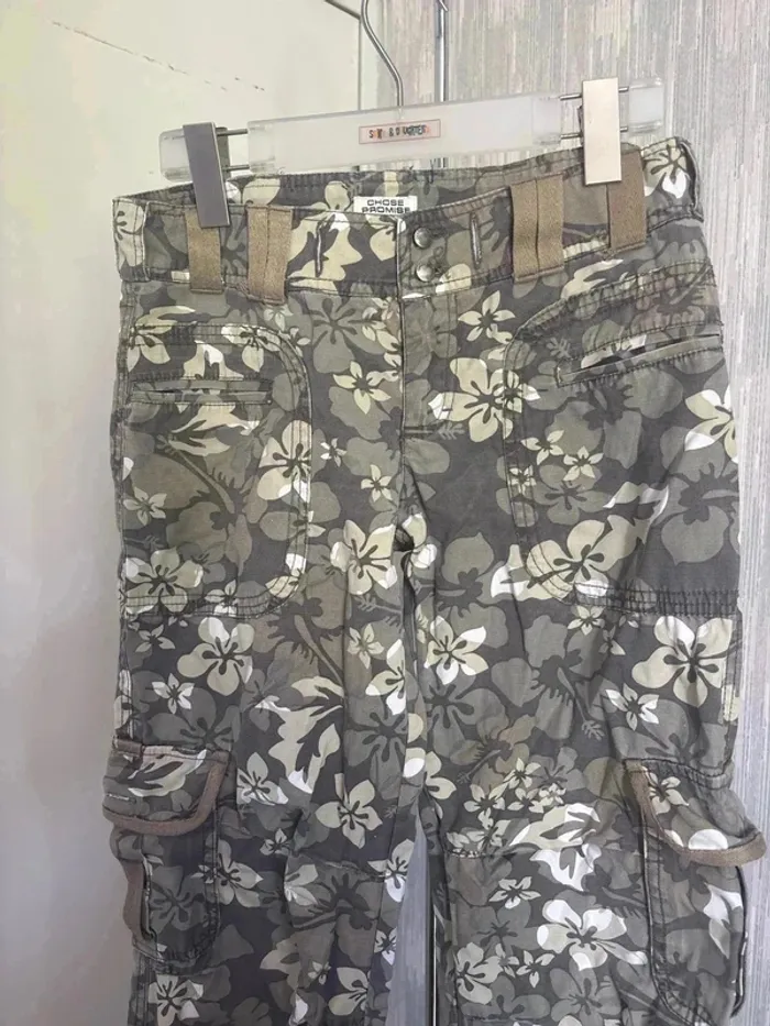 Pantalon de fleur taille 36 marque chose promise• - photo numéro 2