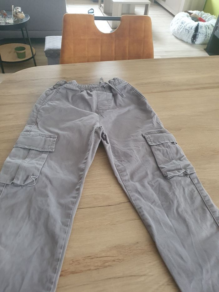 Pantalon cargo gris - photo numéro 3