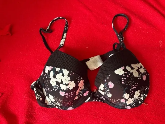 Soutien gorge fleuri