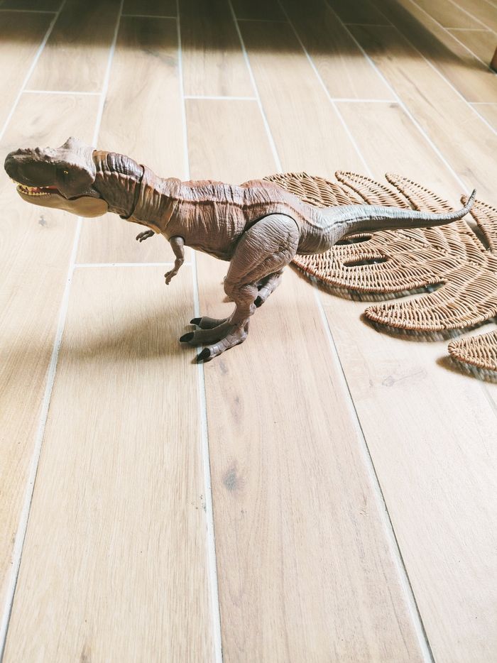 🦖 Dinosaure Tyrannosaure Jurassic World / Jurassic park marque Mattel - photo numéro 3