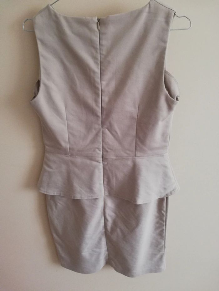 Robe beige camaieu taille 38 40 - photo numéro 2