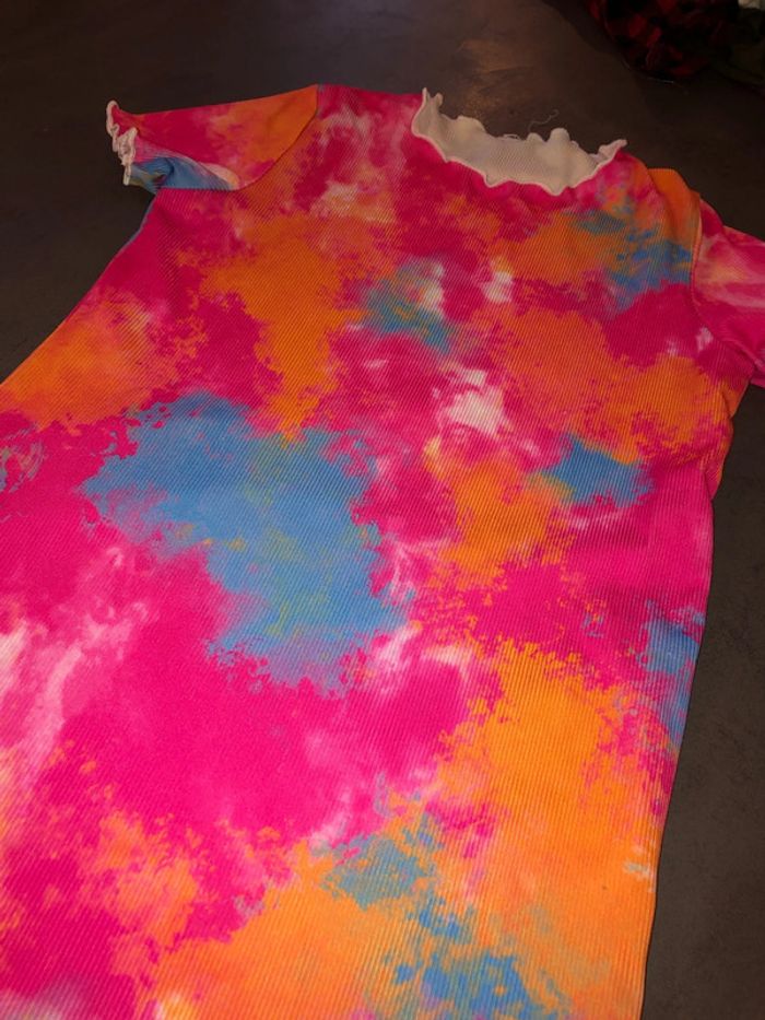 Robe très colorée !! - photo numéro 2