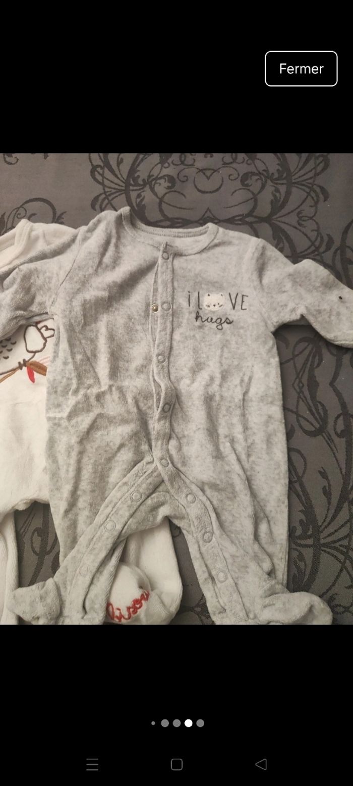 Lot de pyjamas - photo numéro 6