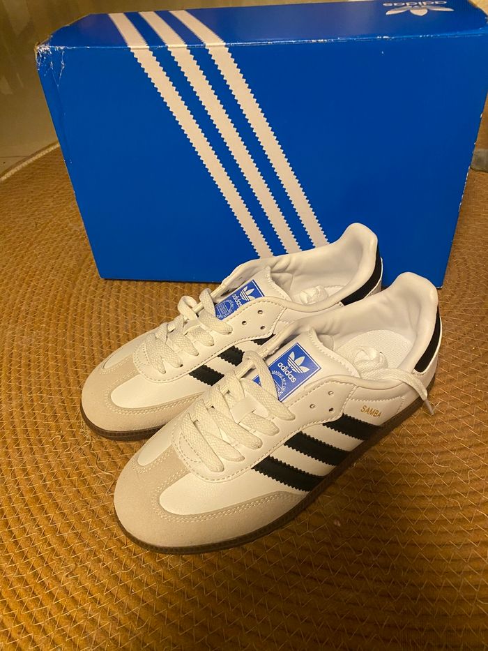 Baskets Adidas Taille 36
