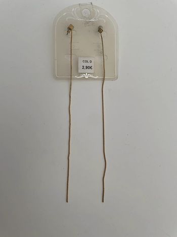 Boucle d’oreille longue