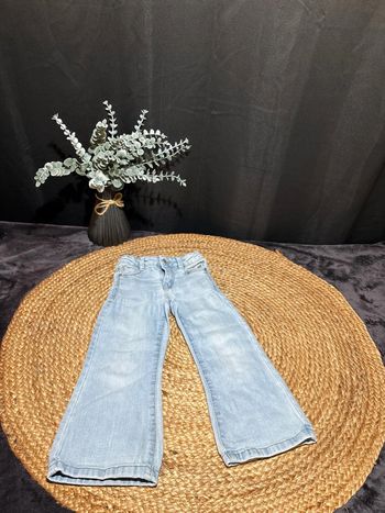 Jeans fille taille 3 ans patte d’éléphant