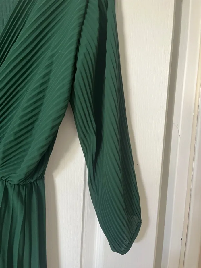Robe mi-longue vert sapin - photo numéro 3