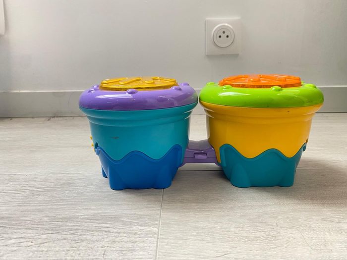Mon Premier TAM TAM fisher price jouet musical tambour bongo lumière musique - photo numéro 2