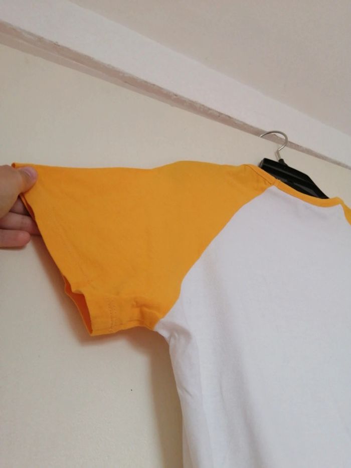 Tee shirt taille M couleur jaune moutarde et blanc de la marque Jenifer - photo numéro 10