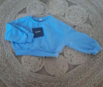 Sweat court neuf shein 3 ans