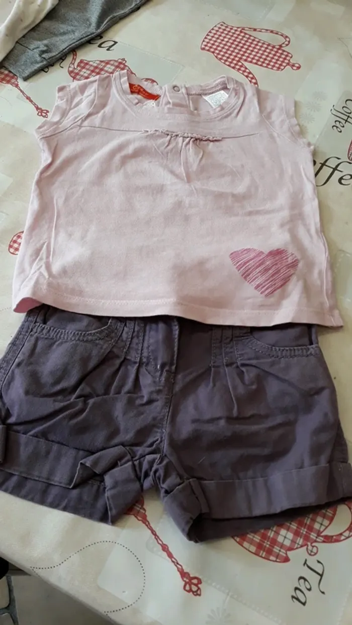 Ensemble short ,t shirt