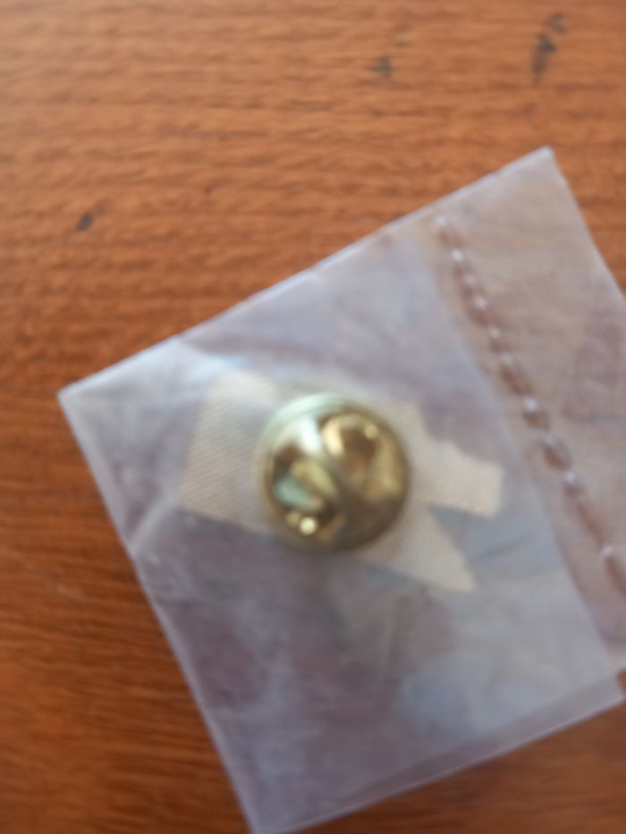 Pin's Razol - photo numéro 3