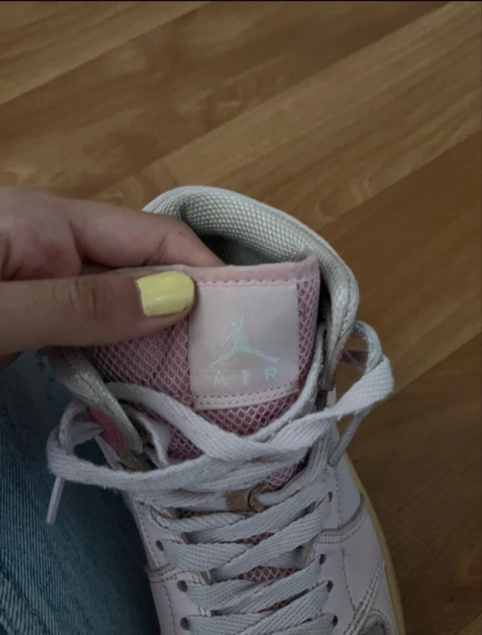 Air Jordan rose - photo numéro 3