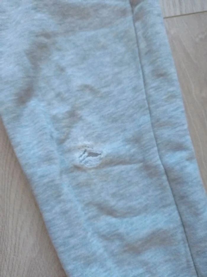 Pantalons Kiabi et Okaïdi 7 ans - photo numéro 3