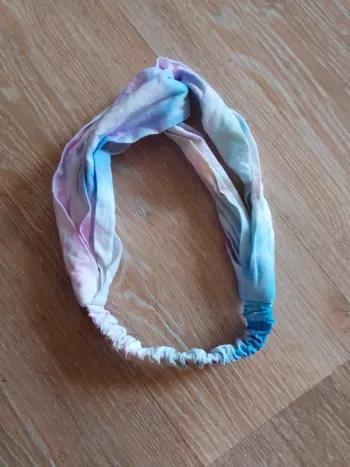Bandeau tissus blanc bleu violet