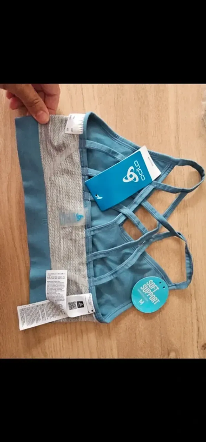 Brassière de sport ODLO réversible Seamless M femme neuve - photo numéro 5