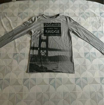 T shirt garçon - 14 ans -Kiabi - en très bon état