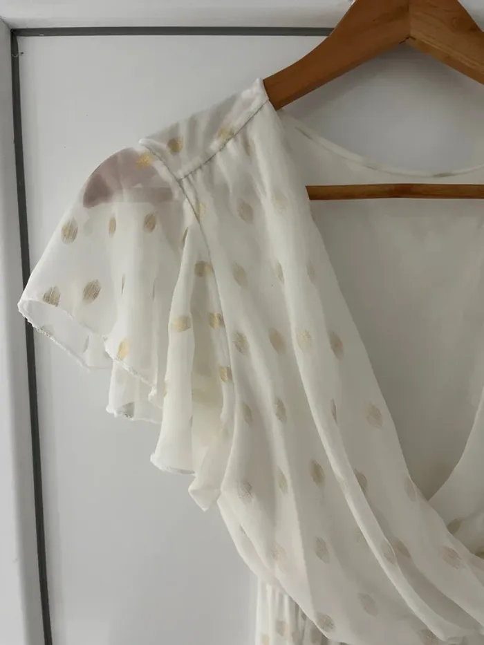 Robe dorée - photo numéro 2