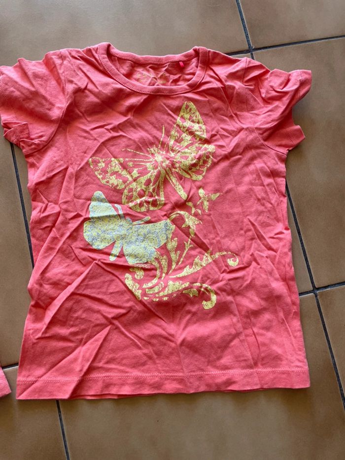 Lot t shirts fille 4 ans - photo numéro 3