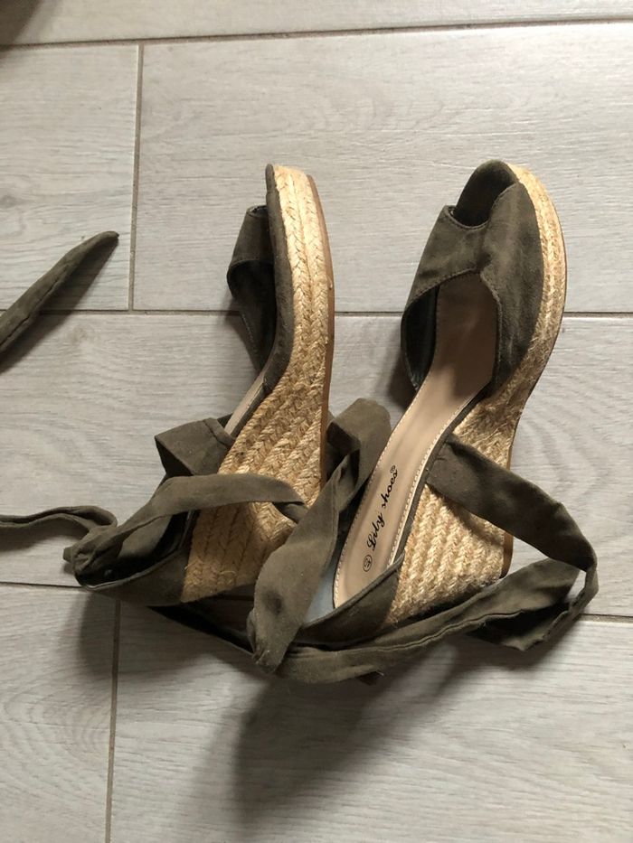 Chaussures compensées - photo numéro 2