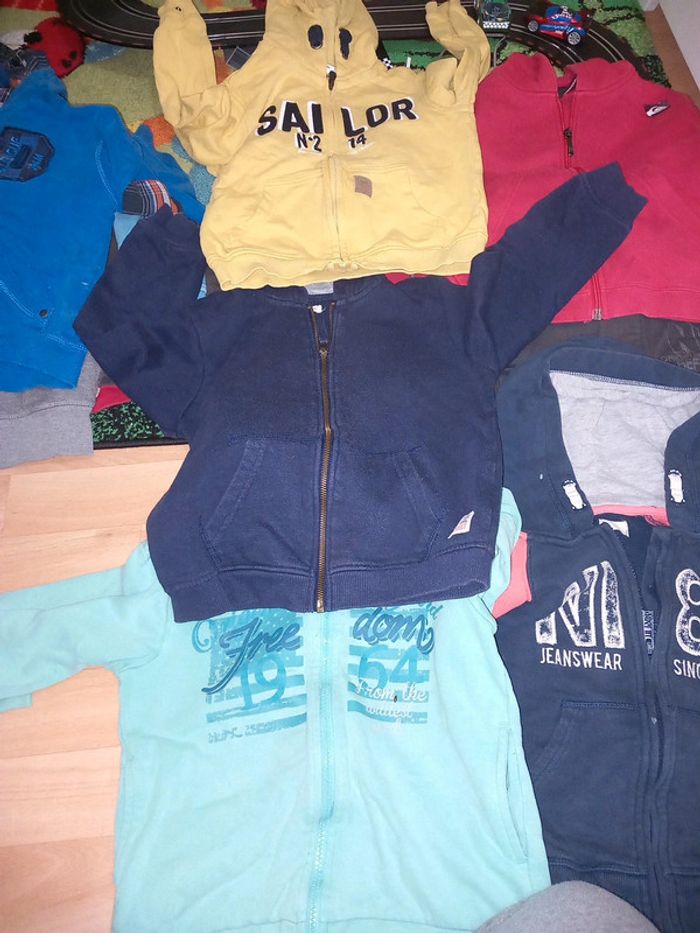 Lot de 13 veste taille 6 - photo numéro 2