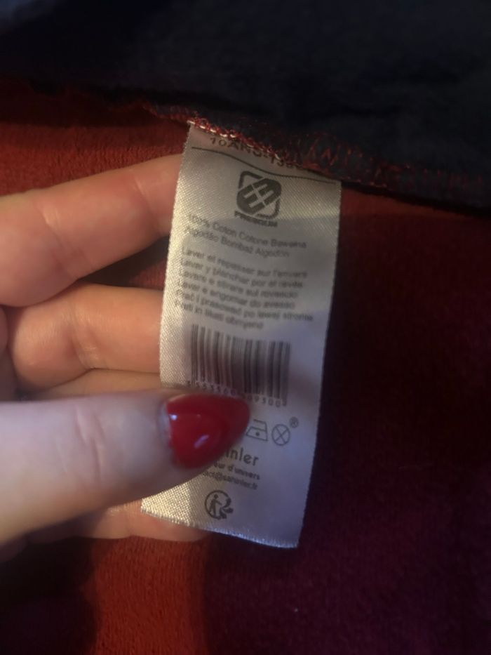 Sweat zippé à capuche BON ÉTAT pour garçon taille 10 ans couleur bordeaux - photo numéro 7