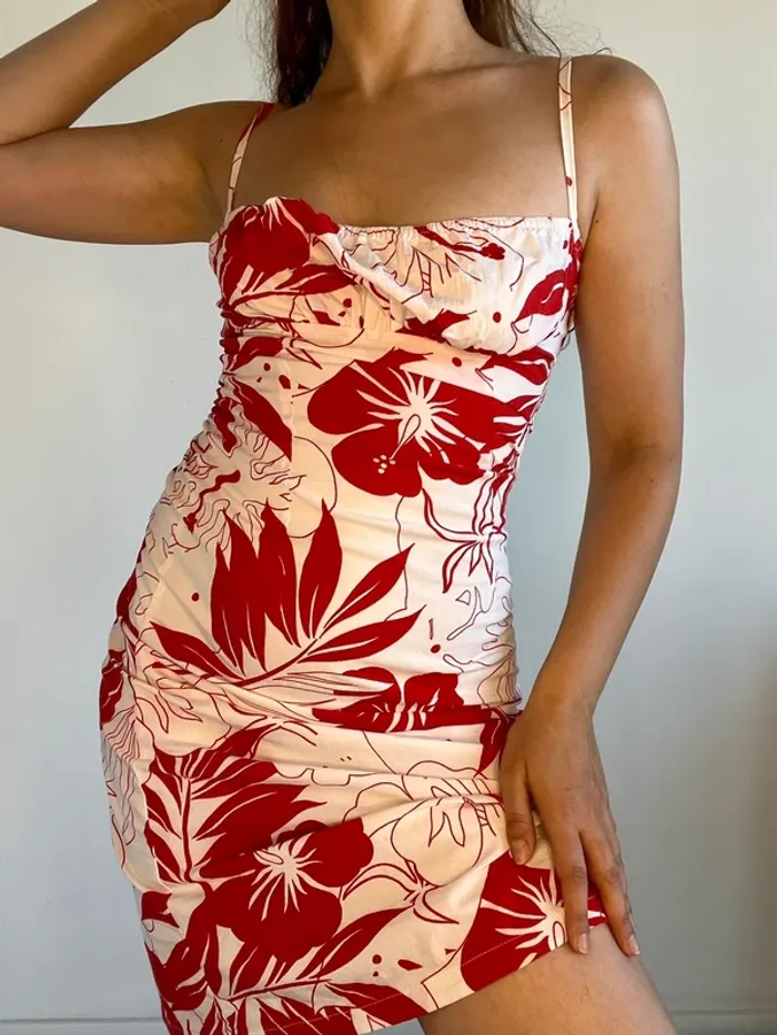 Robe vintage d’été à fleurs y2k rouge et blanc taille XS/S - photo numéro 5