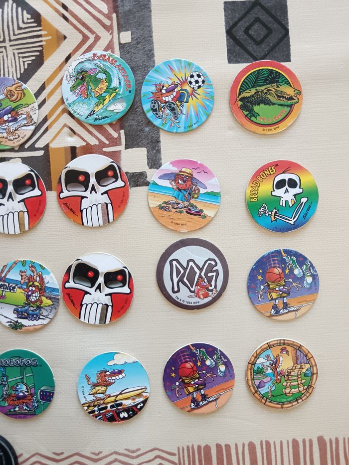 Lot Pogs Pogman Series 1 et 2 - photo numéro 2