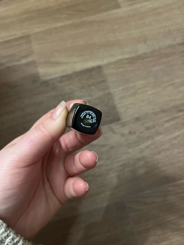 Rouge à lèvre - photo numéro 2