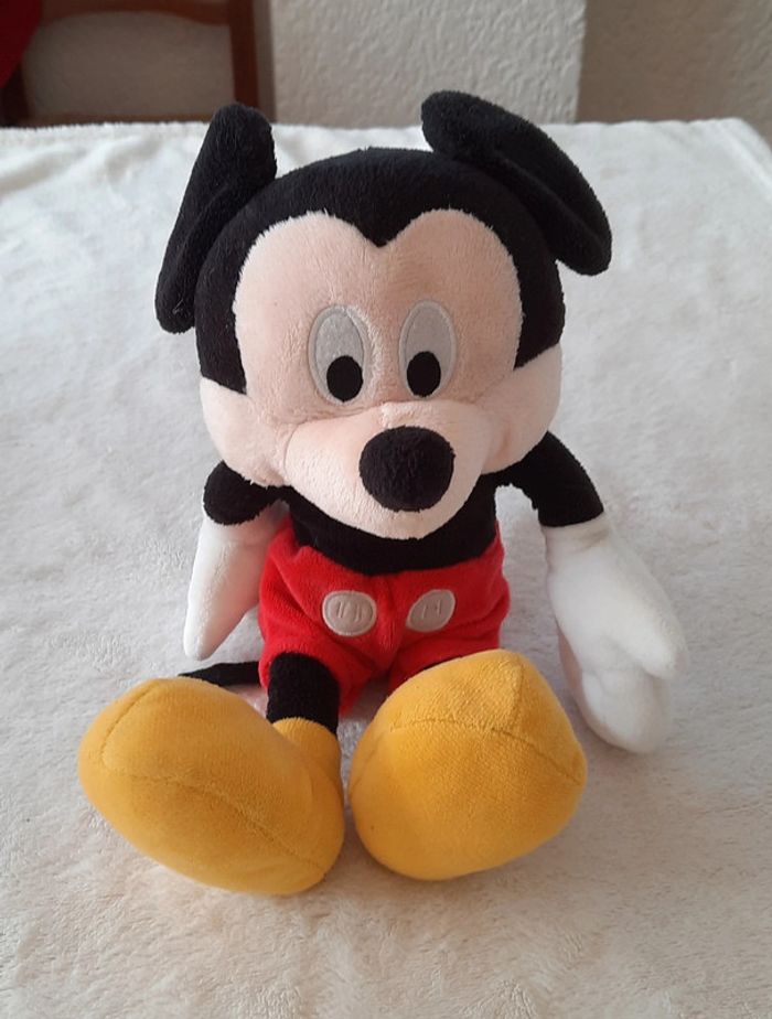 Peluche Mickey 33 cm - photo numéro 2