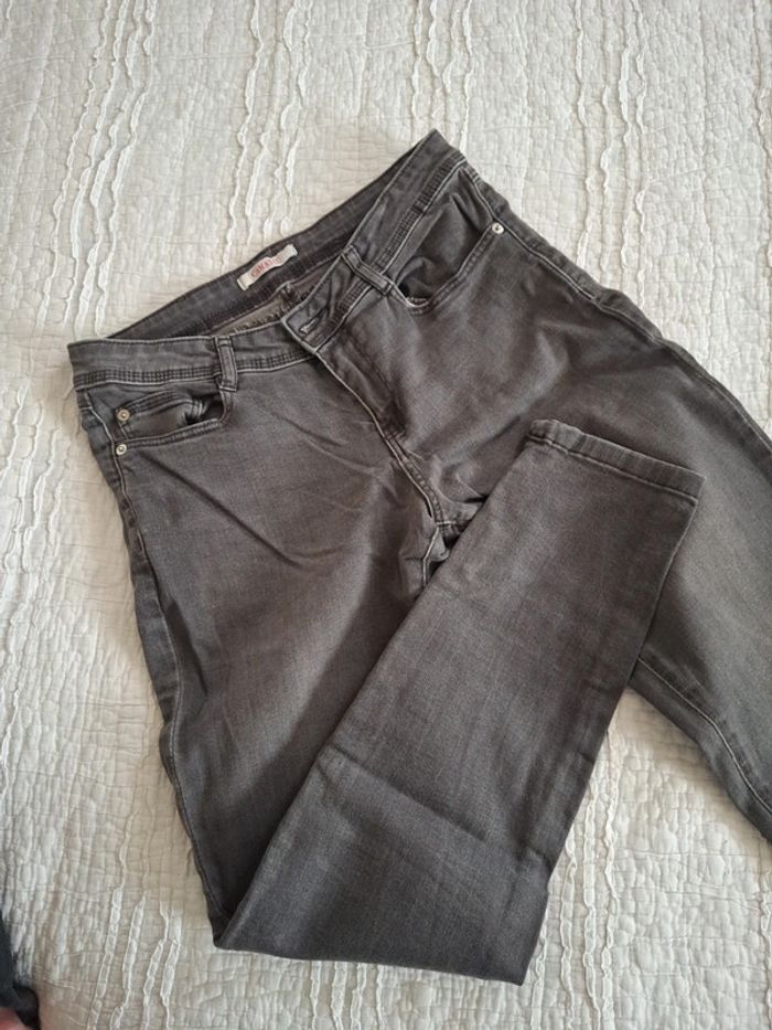 Jean 7/8eme Camaïeu taille 38