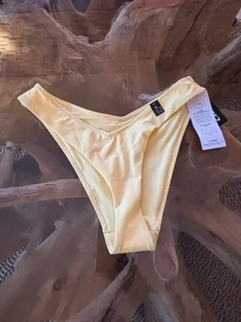 Bas de maillot de bain Etam femme jaune pastel 36 brésilien high