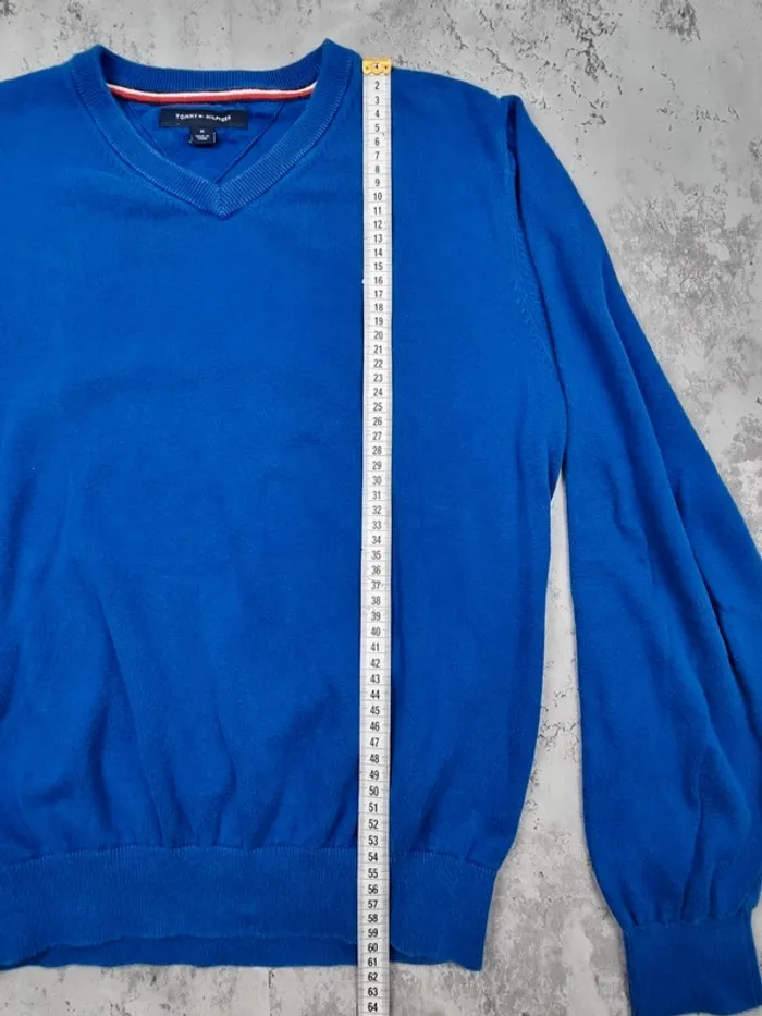 Pull col V Tommy Hilfiger bleu – Taille M Femme (mesures en photo) - photo numéro 9