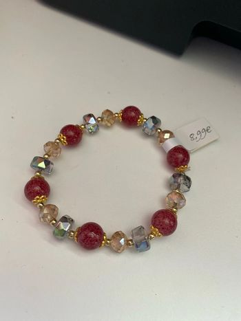 Très joli collier élastique à perles transparentes