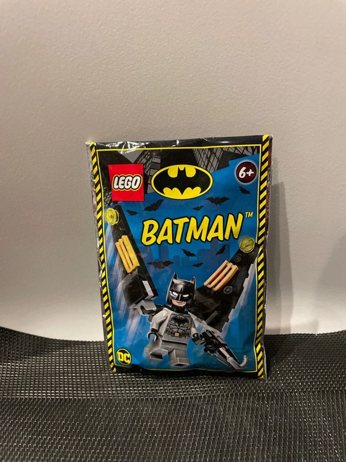 Lego DC comics polybag mini figure Batman rebirth avec jet pack mini figurine neuf scellé