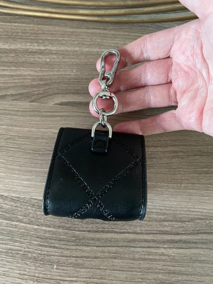 Etui airpods Karl Lagerfeld - photo numéro 4